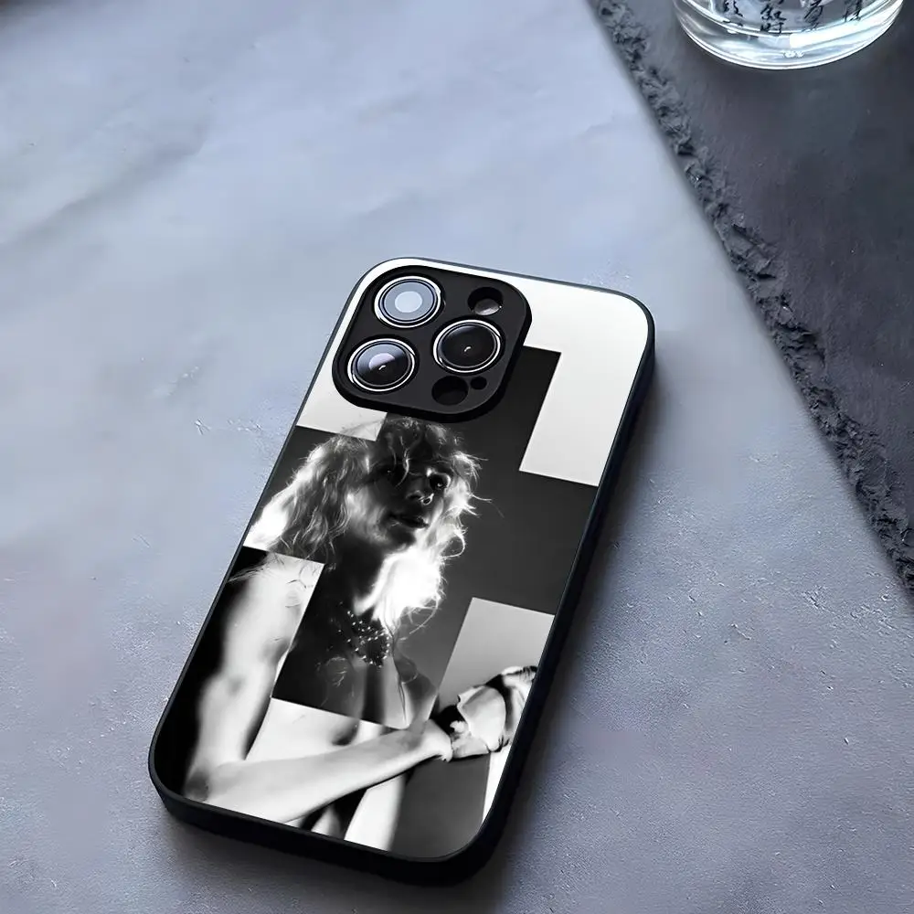 Singer 2hollis Mysterious Phone Case