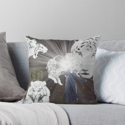 urthrow pillow couch smallsquare1000x1000 10 - 2hollis UK Shop
