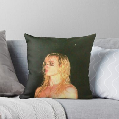 urthrow pillow couch smallsquare1000x1000 11 - 2hollis UK Shop